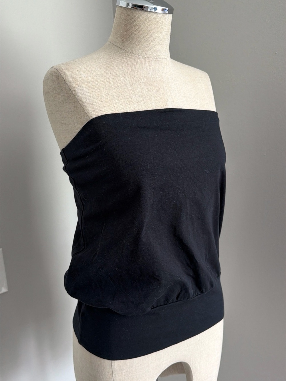 2000s Boston Proper Women’s Black Bubble Hem Strapless Cotton Tube Top XS